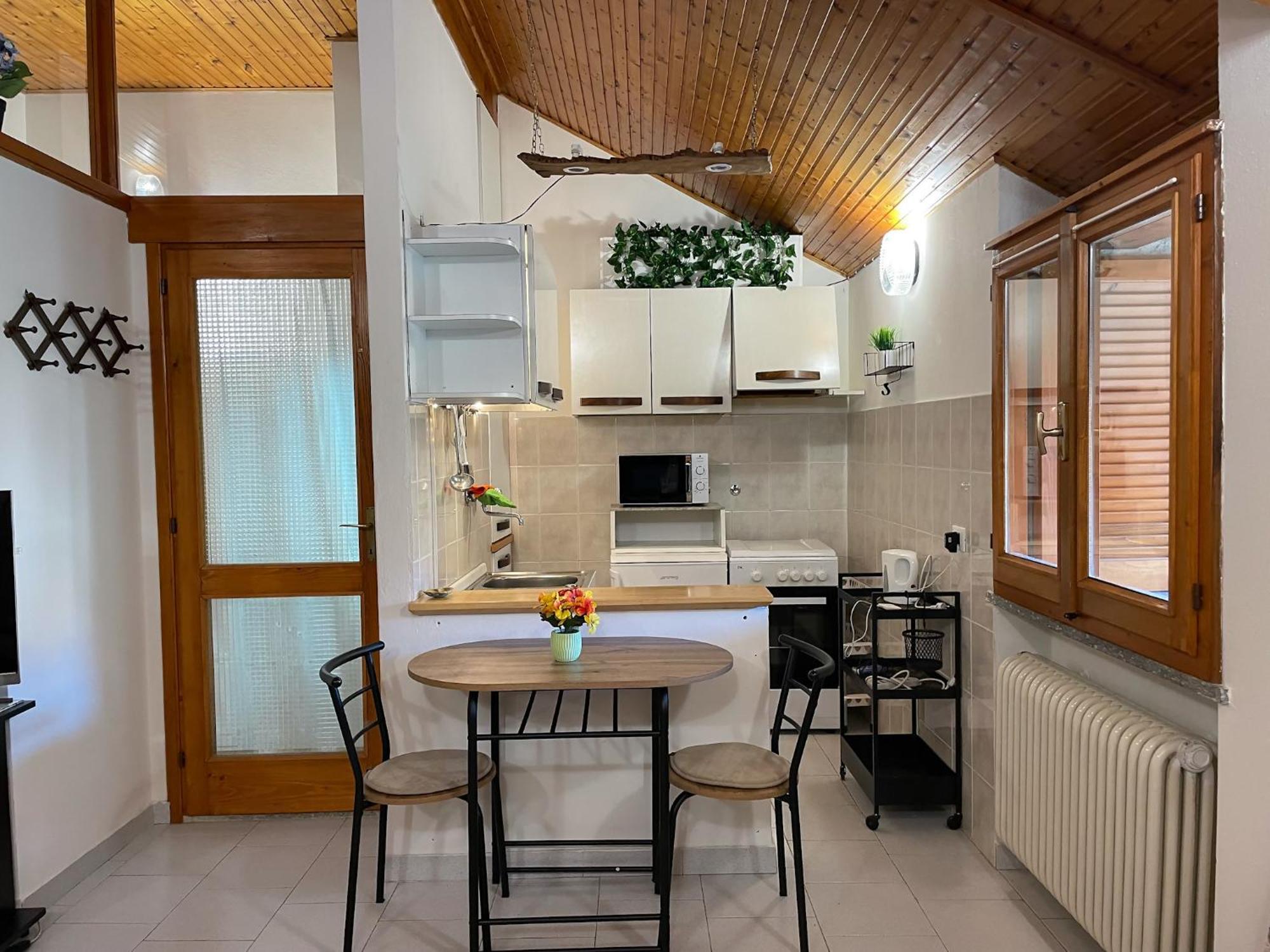 La Corte Dei Torri Loft On The Lake Oliveto Lario Exterior foto